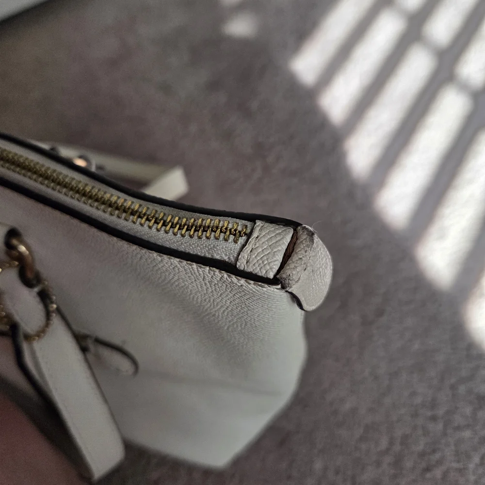 COACH Cream Leather Tote with Gold Hardware - Picture 3 of 5